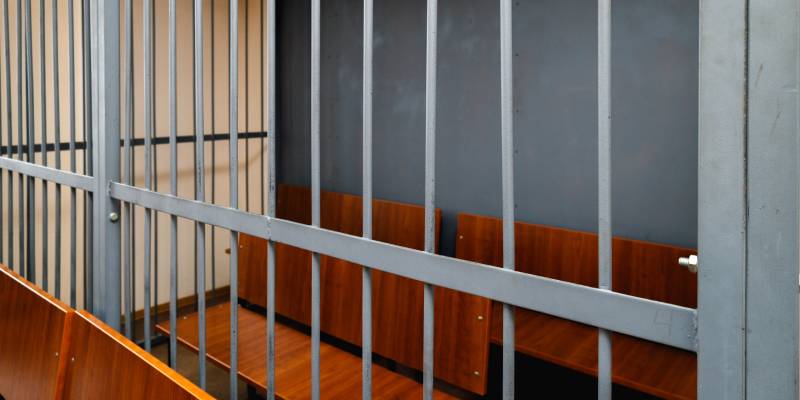 Находящегося под следствием экс-главу полиции района в ХМАО нашли мертвым