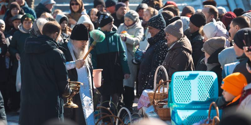 В Сургутском районе православные христиане отметили Пасху. ФОТОРЕПОРТАЖ