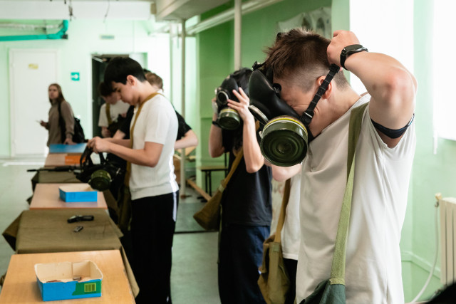 Каникулы? Бегом в школу! Почему дети Сургутского района рвутся к учителям, когда можно сидеть дома