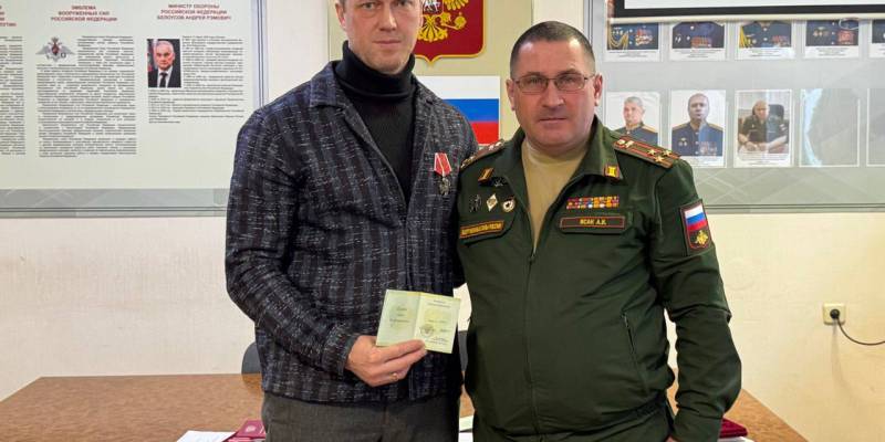 Прошел 12 тысяч метров под землей: история врача-освободителя Суджи из Сургута Прошел 12 тысяч метров под землей: история врача-освободителя Суджи из Сургута