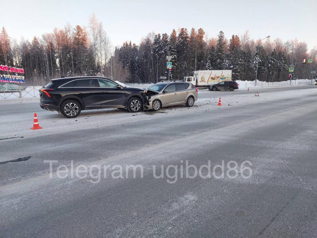 Ребенок пострадал в массовом ДТП на &laquo;трассе смерти&raquo; под Ханты-Мансийском