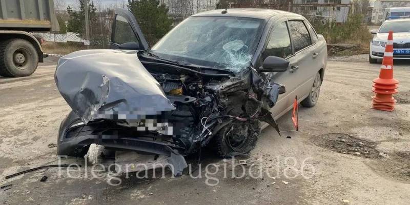 Водитель грузовика спровоцировал жесткое ДТП с пострадавшими в ХМАО