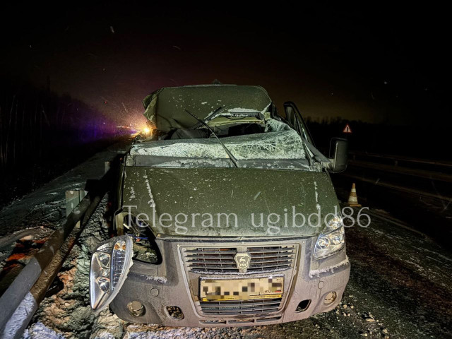 Два человека погибли в страшном ДТП на трассе в Нефтеюганском районе