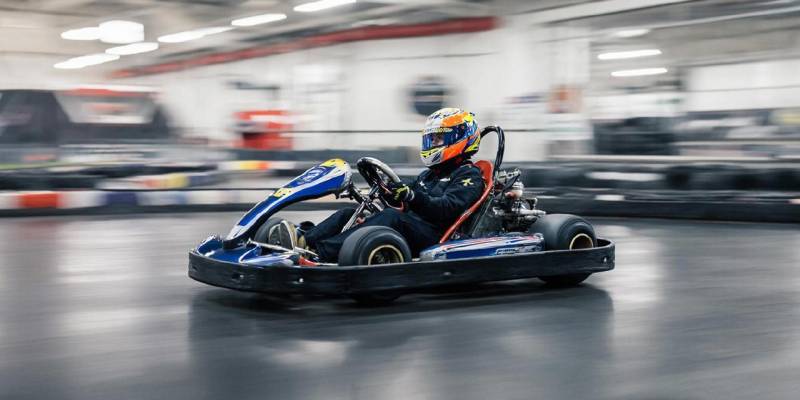 Пришлось зашивать: в Сургуте ребенок едва не откусил язык за рулем картинга в торговом центре