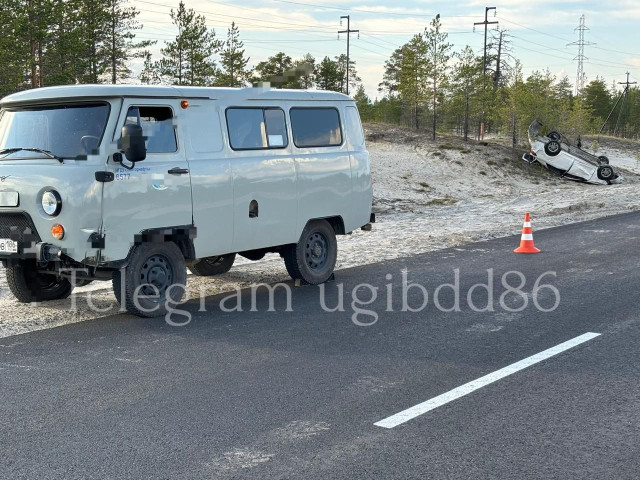 Три человека пострадали в ДТП из-за неудачного обгона на трассе в Сургутском районе Три человека пострадали в ДТП из-за неудачного обгона на трассе в Сургутском районе
