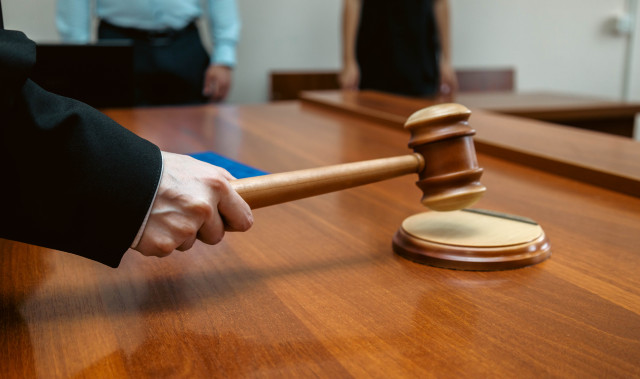 В ХМАО мать через суд пыталась выселить собственного сына