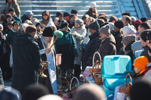 В Сургутском районе православные христиане отметили Пасху. ФОТОРЕПОРТАЖ