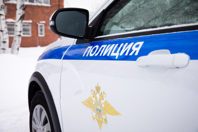 В Югре полицейские ввязались в погоню за малолетним угонщиком. ВИДЕО В Югре полицейские ввязались в погоню за малолетним угонщиком. ВИДЕО