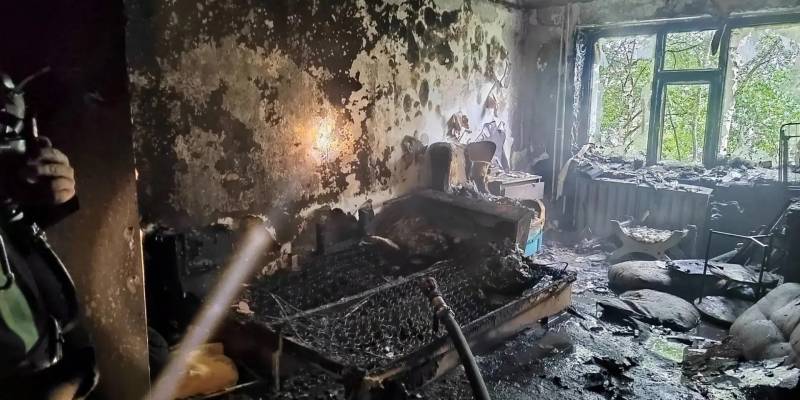 ​В ХМАО пожарные спасли шестерых детей из пожара в День знаний