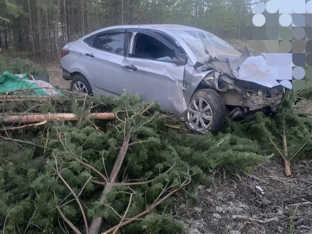 В Сургутском районе начинающий водитель устроил ДТП и угодил в больницу