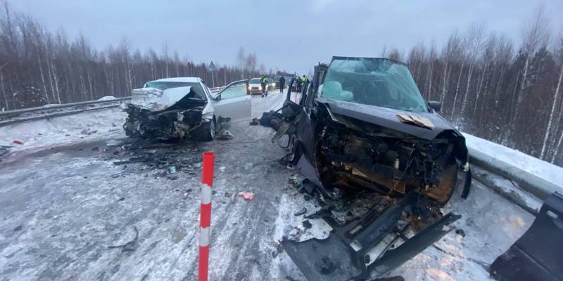 Житель ХМАО погиб в жуткой аварии на трассе в Тюменской области