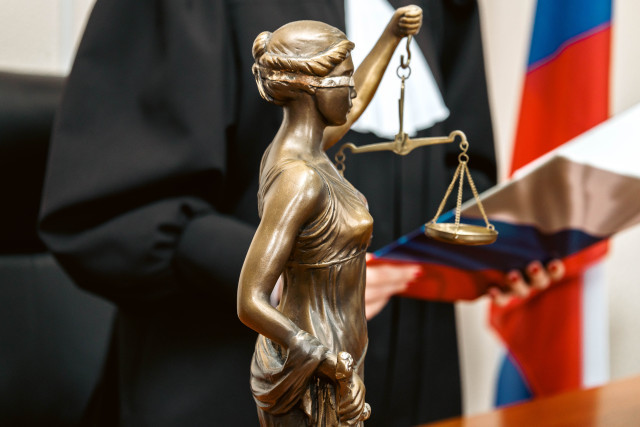 Двое детей из ХМАО отсудили у больницы 5 миллионов рублей за смерть матери Двое детей из ХМАО отсудили у больницы 5 миллионов рублей за смерть матери