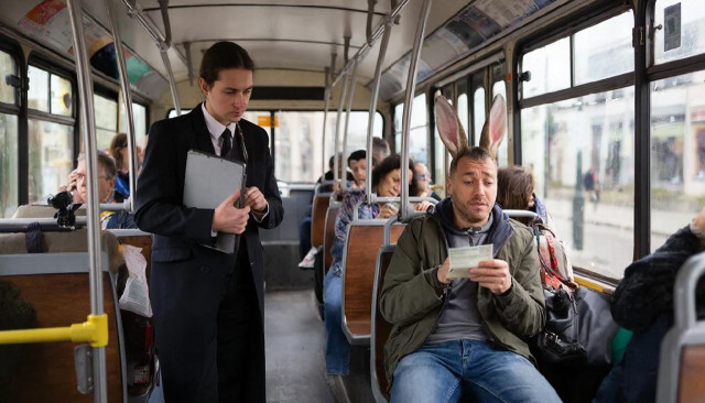 Штрафы для зайцев: безбилетников начали массово ловить в автобусах в ХМАО