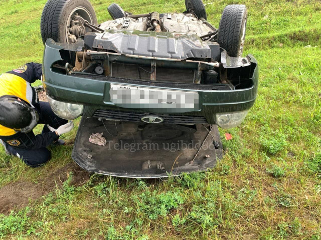 Водитель авто погиб после того, как решил развернуться на трассе в ХМАО Водитель авто погиб после того, как решил развернуться на трассе в ХМАО