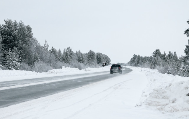 На ХМАО обрушатся снег, дождь и шквалистый ветер до 22 м/с
