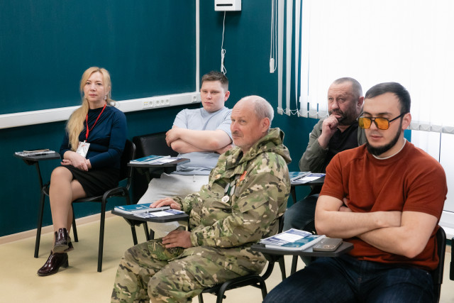 СВОя стратегия: в Сургутском районе военных и их родных учат быть бизнесменами СВОя стратегия: в Сургутском районе военных и их родных учат быть бизнесменами