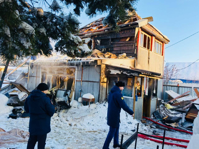 В дачном кооперативе в ХМАО при пожаре погиб человек