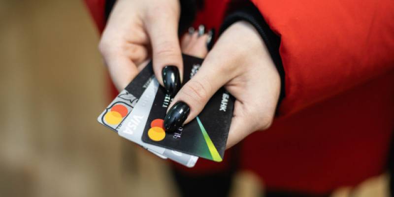 Пенсионера в ХМАО обокрали, найти преступника помог социальный работник.