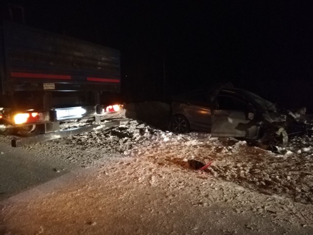 Тройное ДТП в Сургутском районе: погиб водитель легковушки