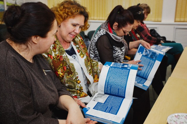 Газовики пополнили библиотечные фонды Сургутского района