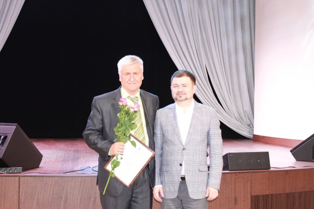Сургутский врач удостоен награды от Министерства здравоохранения РФ