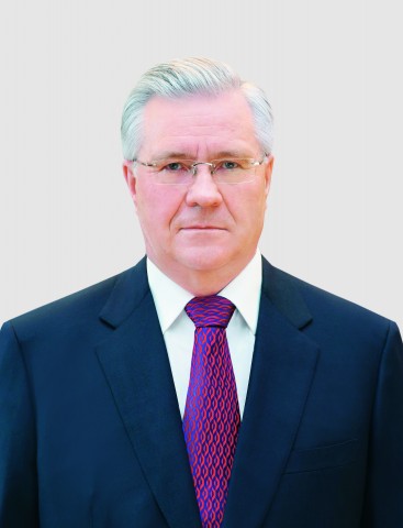 Поздравление с праздником генерального директора ОАО «Сургутнефтегаз»