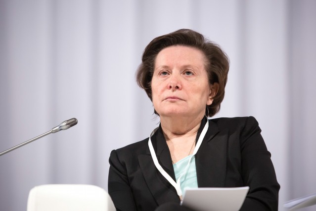 Губернатор Наталья Комарова рассказала об изменениях в бюджете округа
