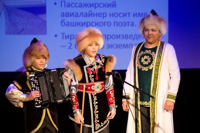 ​Жителей Сургутского района наградили на фестивале «PROчтение»