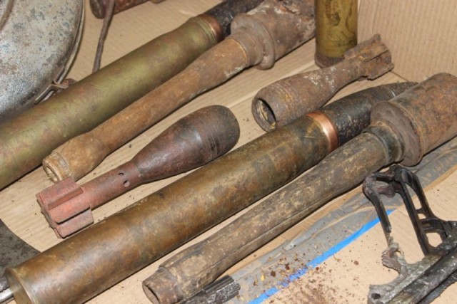 Нефтеюганец в гараже хранил боеприпасы времён Великой Отечественной войны