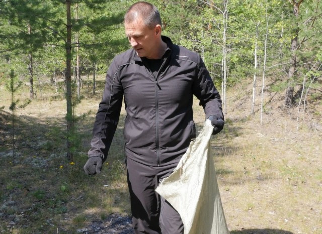 Андрей Трубецкой принял участие в уборке территории уникального объекта