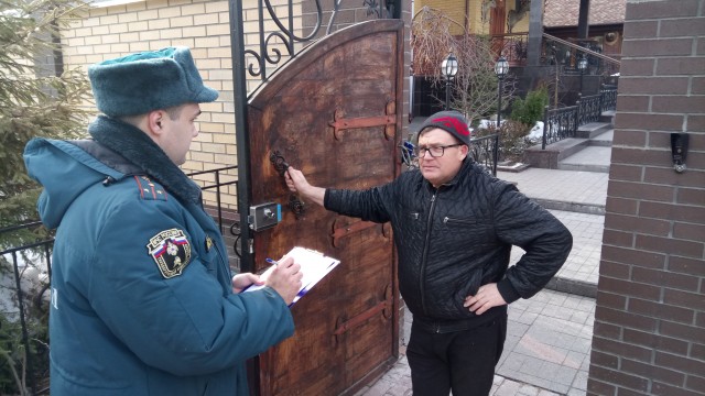 МЧС рассказало жителям Сургутского района, как защитить дачи от пожаров