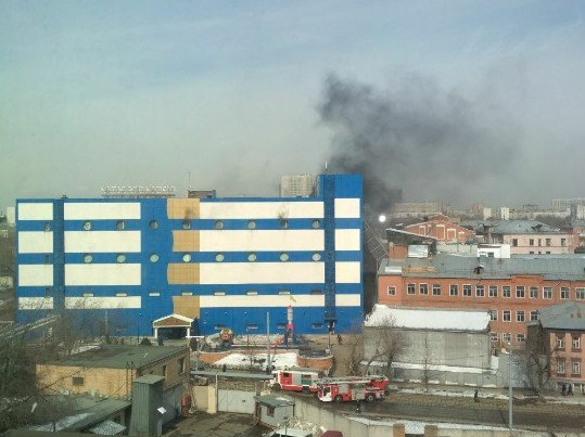 Вновь пожар и вновь ТЦ! В Москве горит детский торговый комплекс