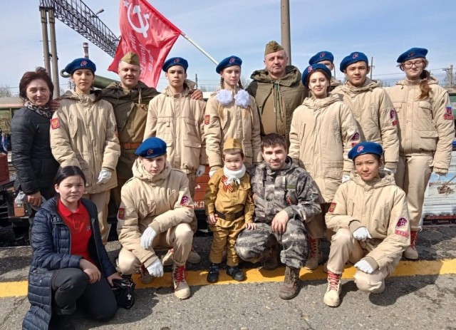 Жители Сургута и Сургутского района встретили легендарный «Поезд Победы»
