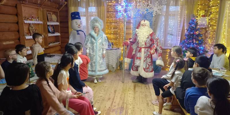 Дед Мороз отметил день рождения в Сургутском районе