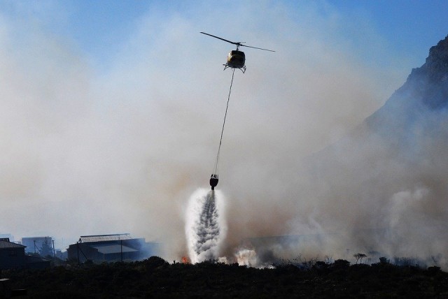 На территории Югры действуют два лесных пожара