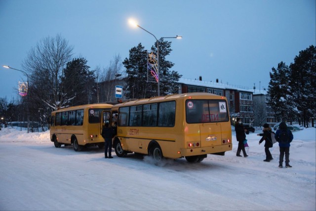 ​В Сургуте водитель высадил школьницу из автобуса в минус 34